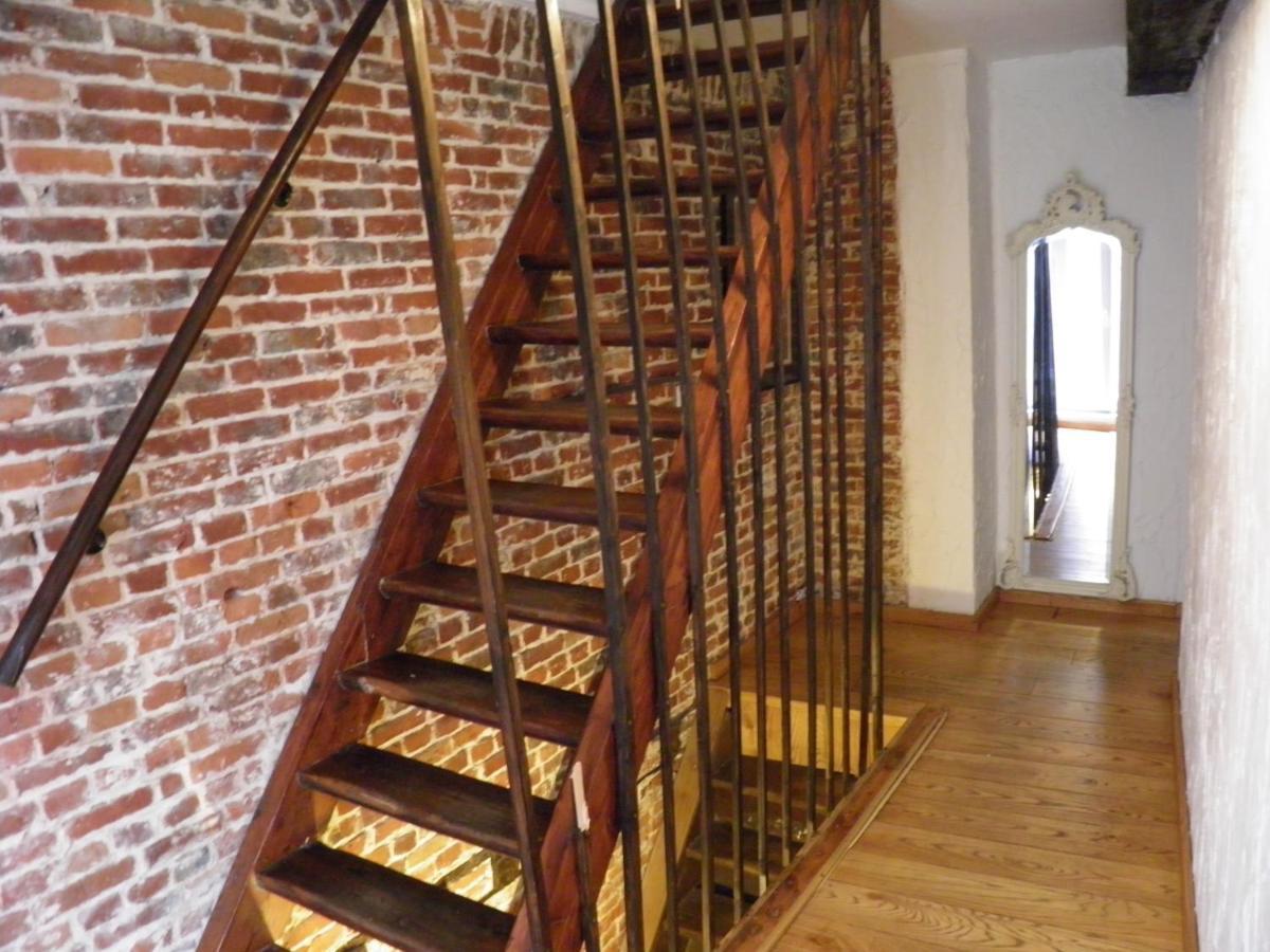 Spacious Duplex In Brussels Historical Center Экстерьер фото