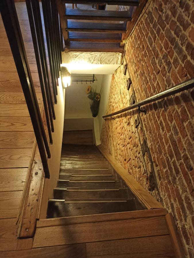Spacious Duplex In Brussels Historical Center Экстерьер фото
